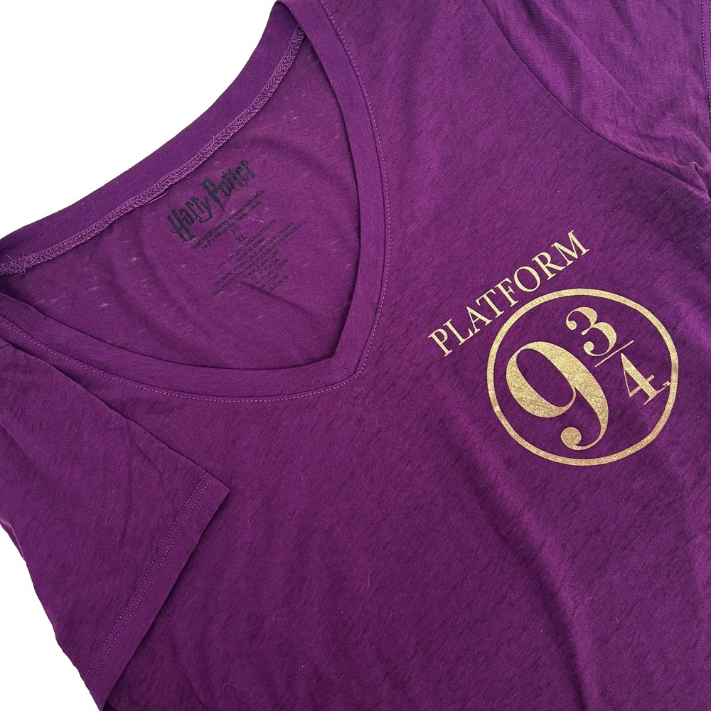 HARRY POTTER Womens XL Purple Short-Sleeve V-Neck PLATFORM 9-3/4 Burnout T-Shirt